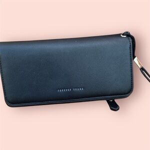 FOREVER Young Black wristlet/wallet